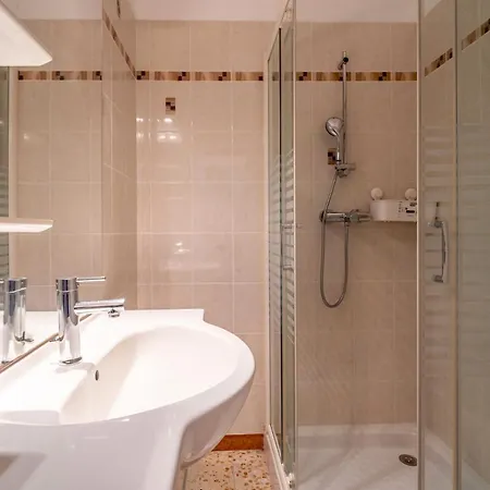 Maison De Pecheurs * ולראס-פלאז'